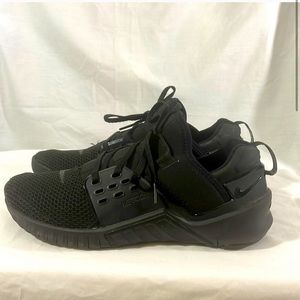Nike free metcon black womens sneakers